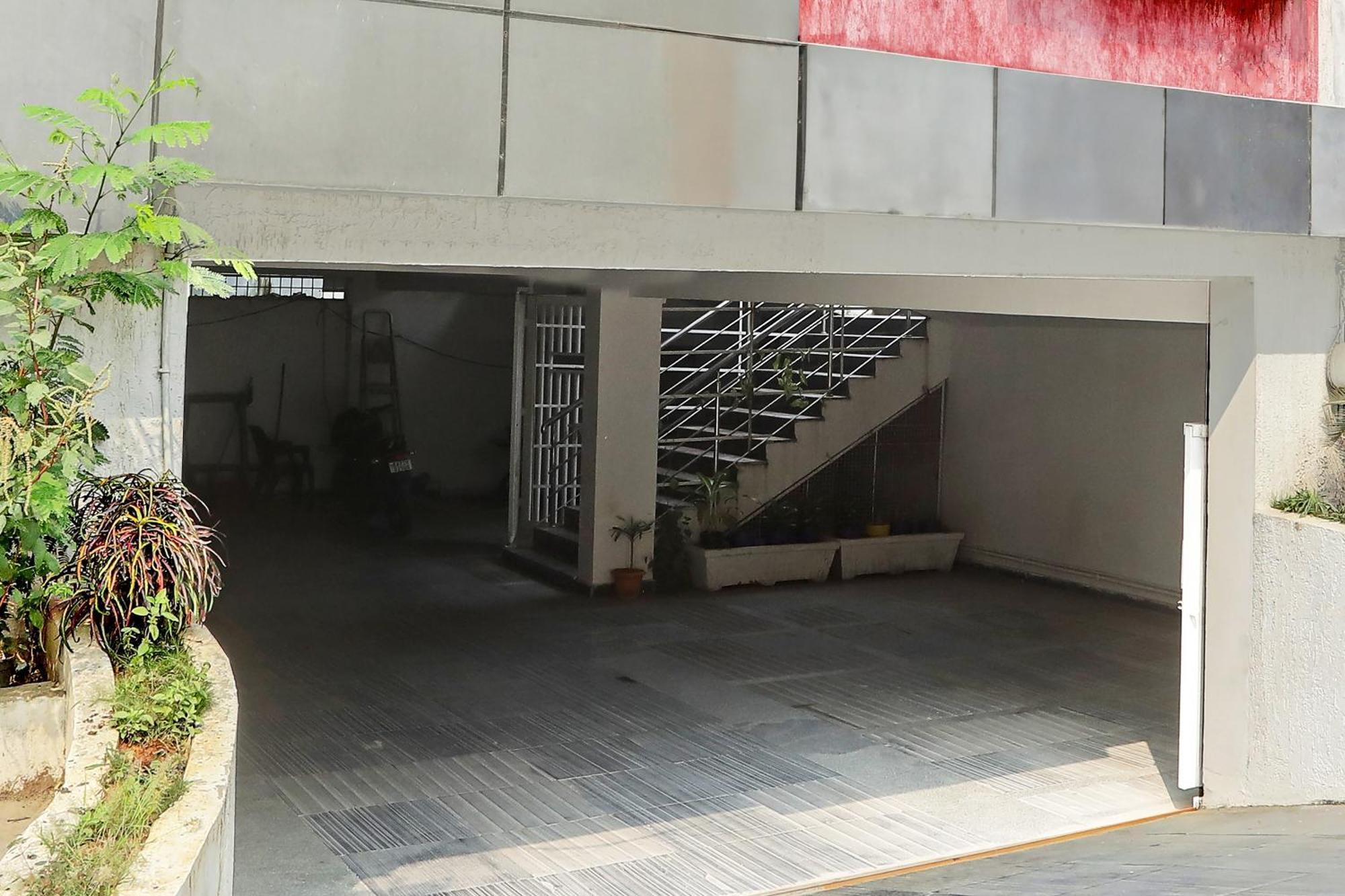 Lingampalli Collection O Ssr Royal Suites מראה חיצוני תמונה